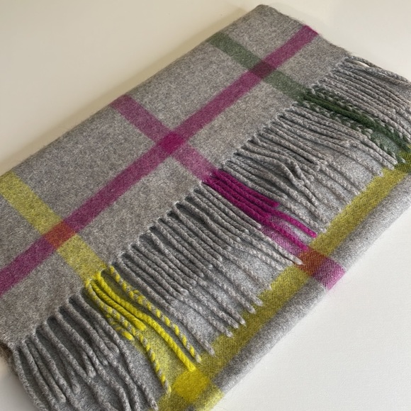 Coach Cashmere Scarf - Picture 5 of 6